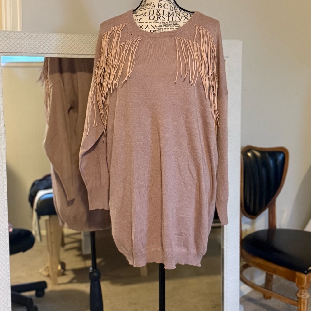 Chic Mauve Fringe Oversized Sweater